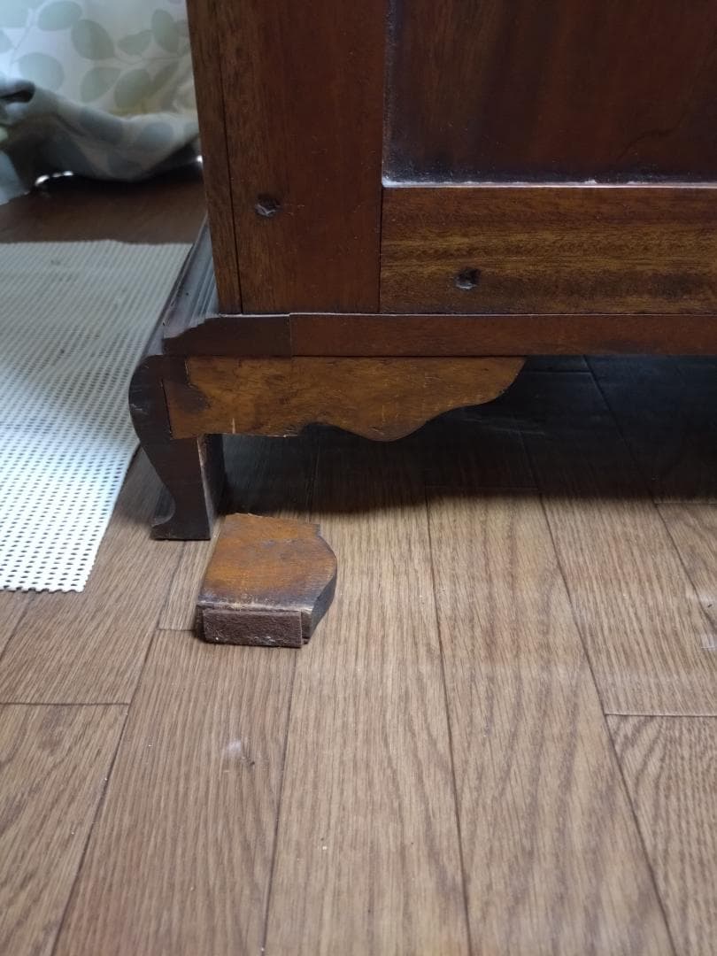 アンティーク　4段チェスト