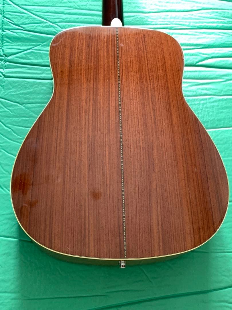 い*ん様 YAMAHA 12弦ギター　FISHMANピックアップ付