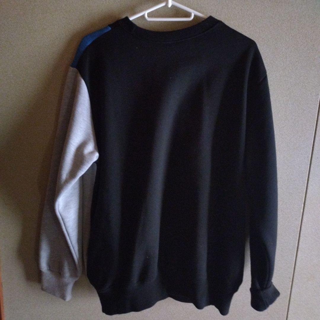 Supreme　クルーネックスウェット