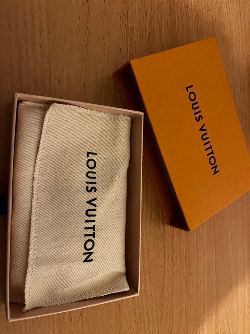 LOUIS VUITTON （ルイヴィトン）／キーリング