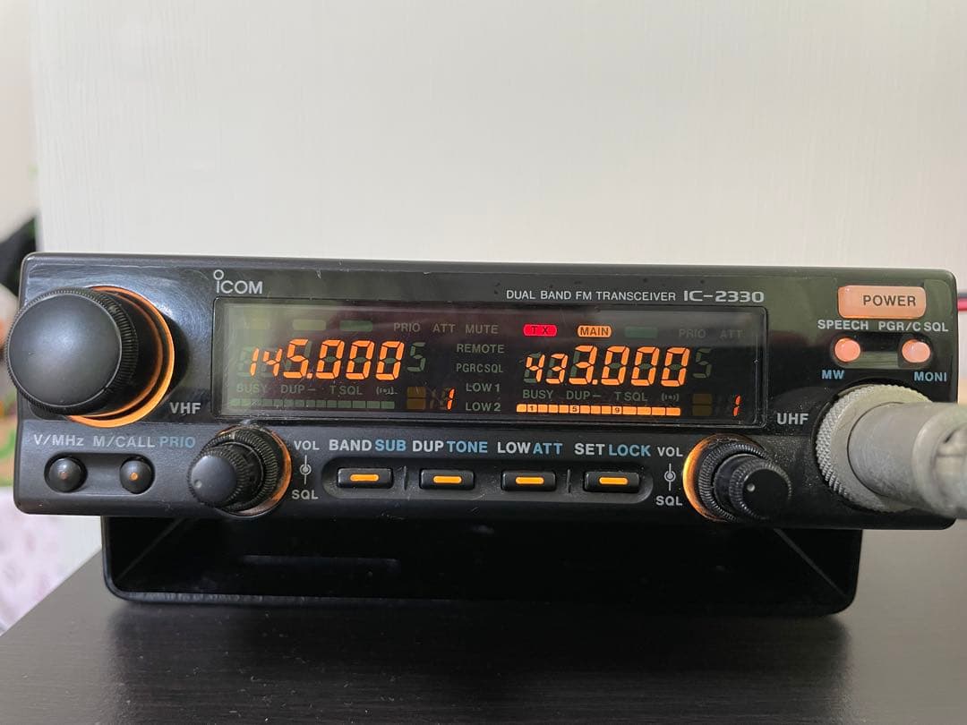 トランシーバー Icom IC-2330