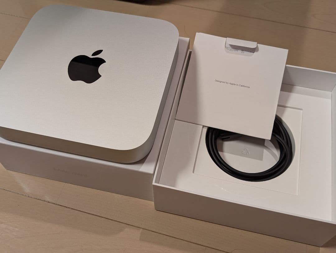 Apple Mac mini M2 2023年モデル