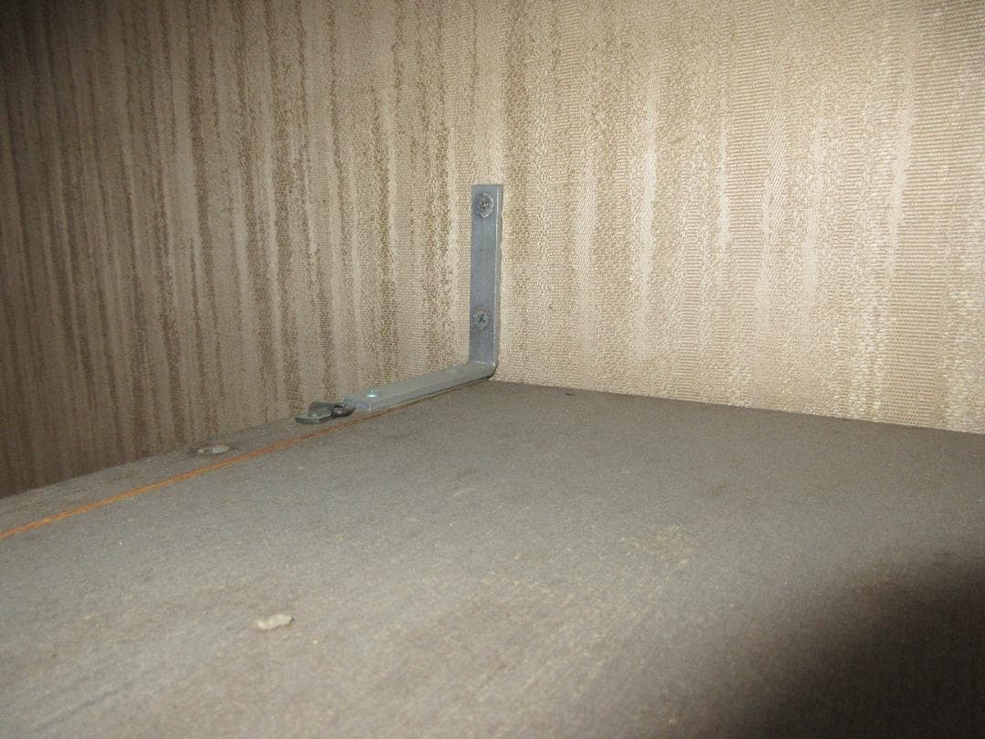 カリモク　最高峰　ドマーニ　モーガントン　ガラス扉付き　キャビネット　左側