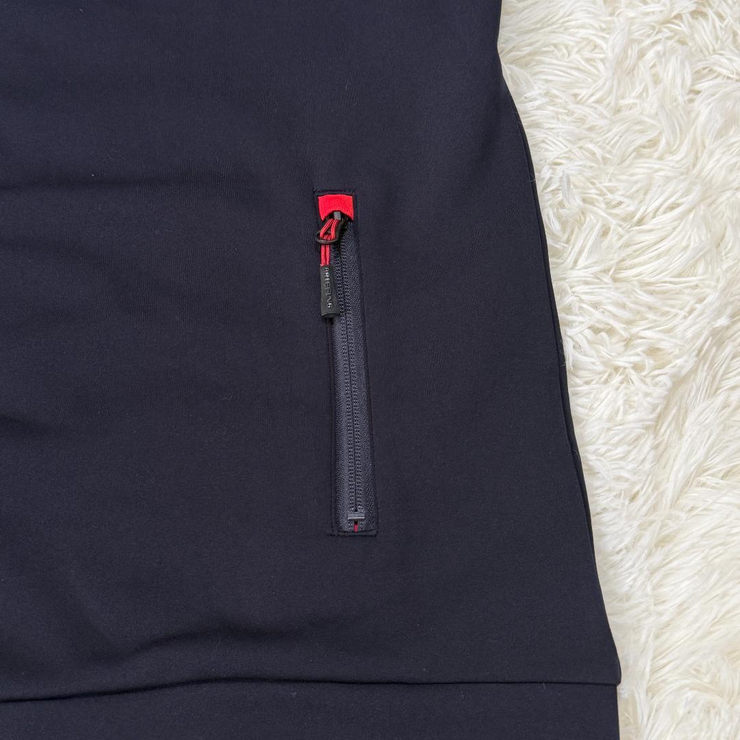 BRIEFING ブリーフィング 紺でバックに3Dロゴが付いたパーカー XL