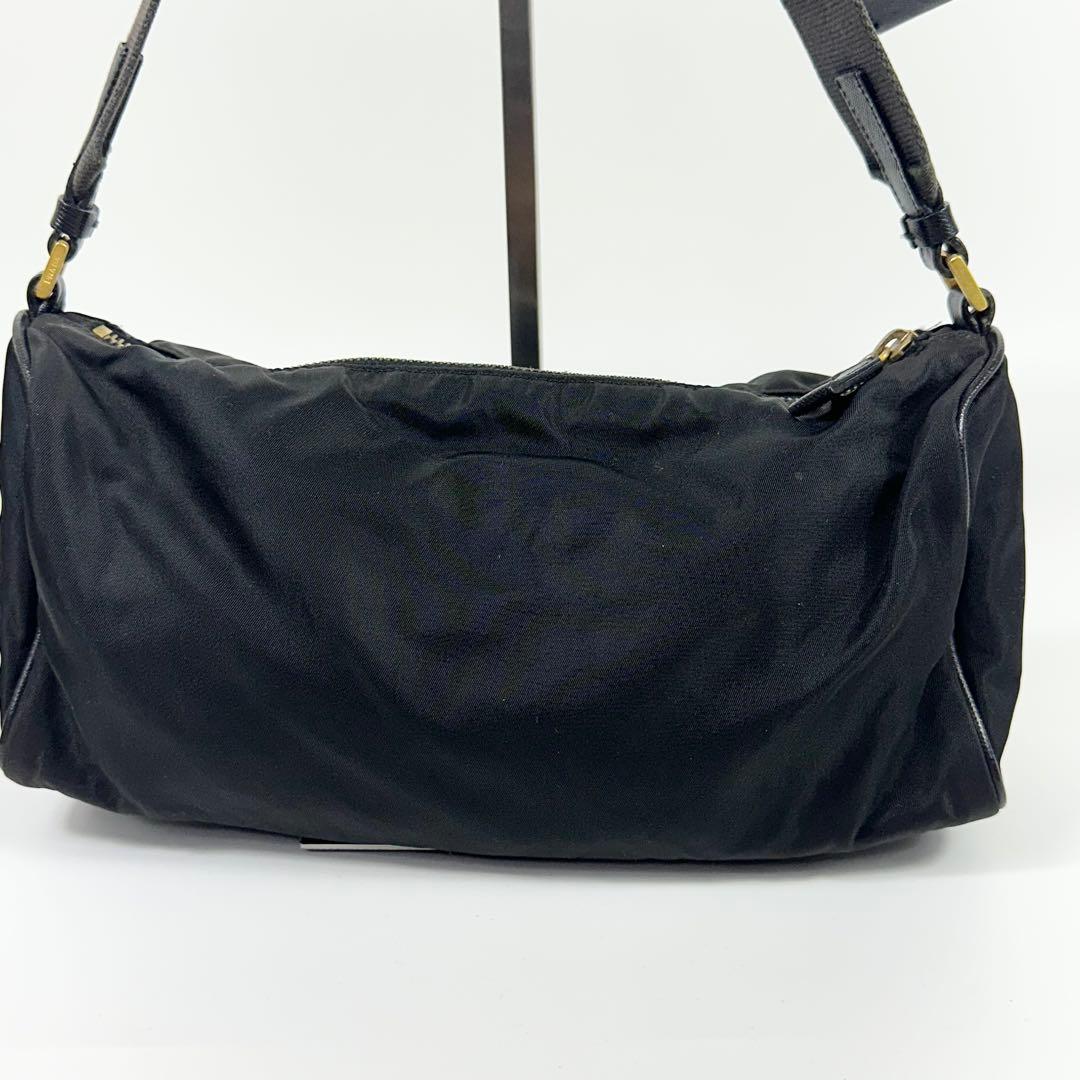 PRADA ワンショルダーバッグ レザーナイロン 3角ロゴ