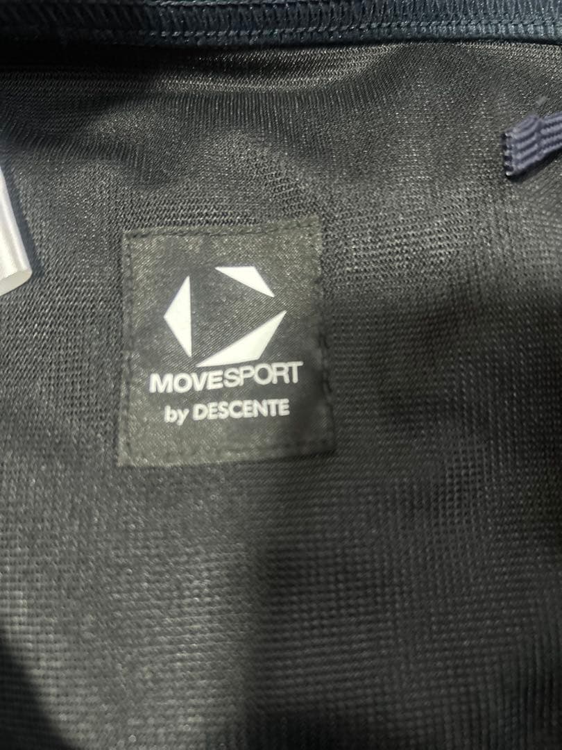 デサント　ムーブスポーツ　ナイロンジャケットとパンツのセットアップ　Lサイズ