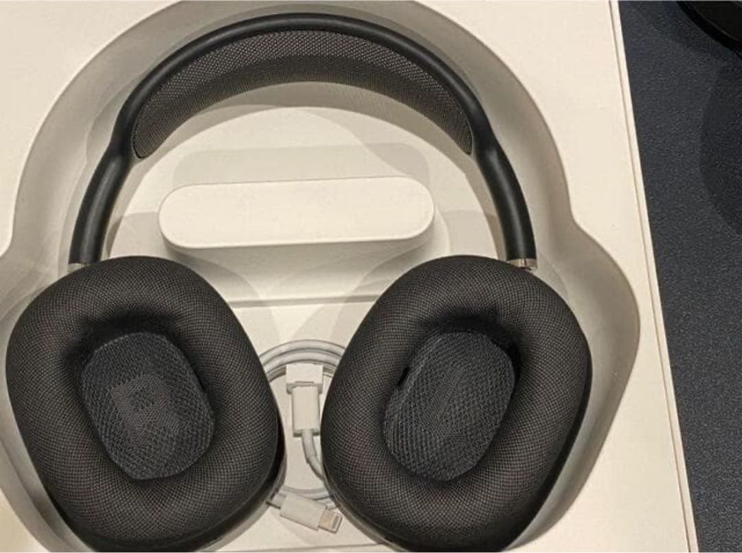 AirPodsmax 第一世代　スペースグレイ　保証あり。