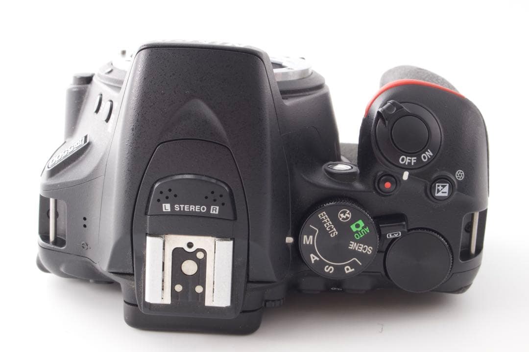 新品級美品❣️Nikon D5500 レンズキット　Wi-Fi搭載　スマホ転送