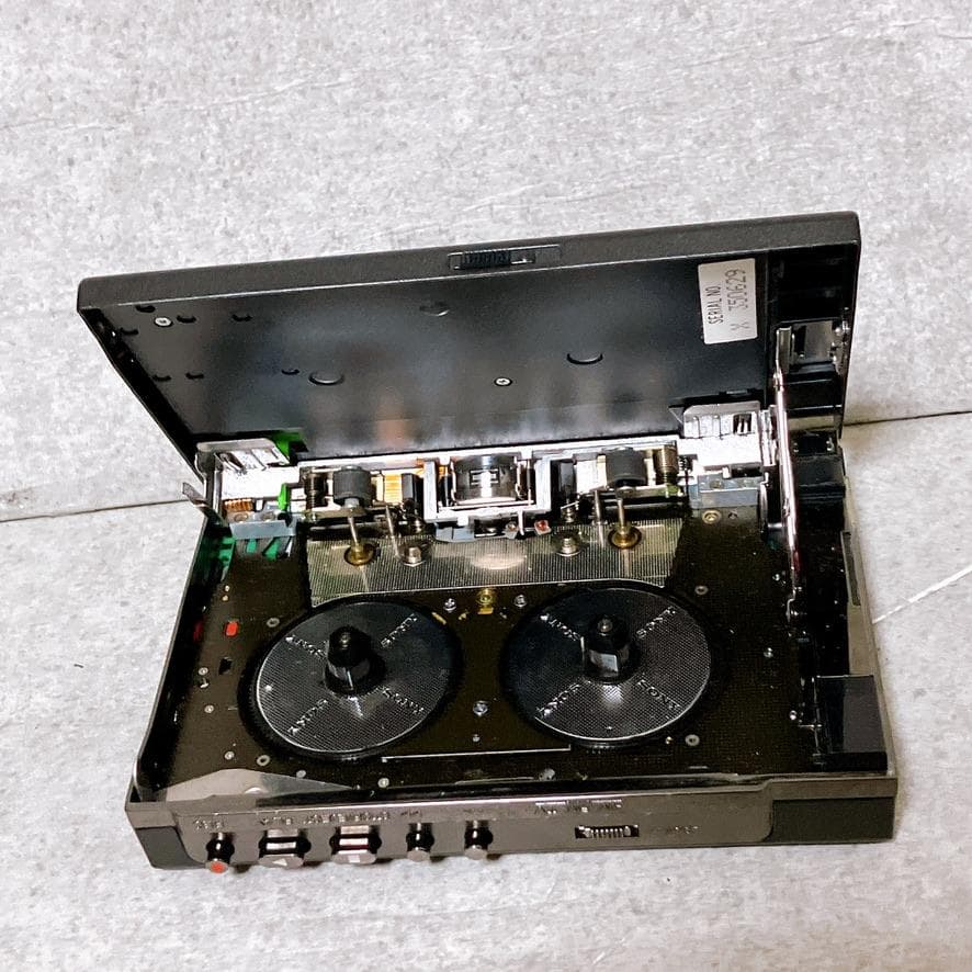SONY WM-F404 カセットウォークマン WALKMAN ジャンク