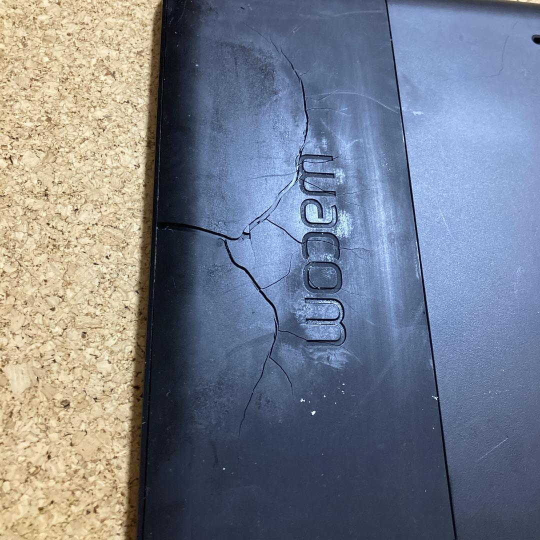 Wacom CINTIQ 13HD 液晶タブレット 液タブ