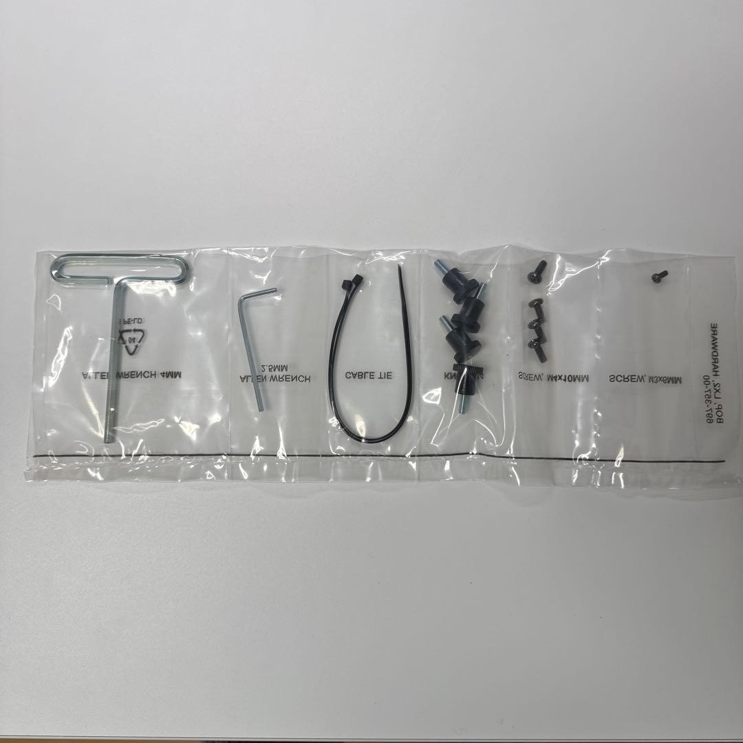 【新品未使用】エルゴトロン　LX ホワイト　モニターアーム