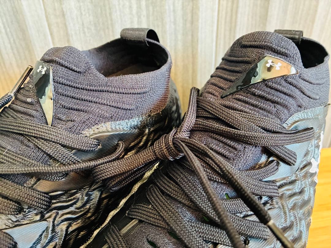 ⭐︎希少未使用⭐︎UNDER ARMOUR SPOTLIGHT PRO 2025 黒