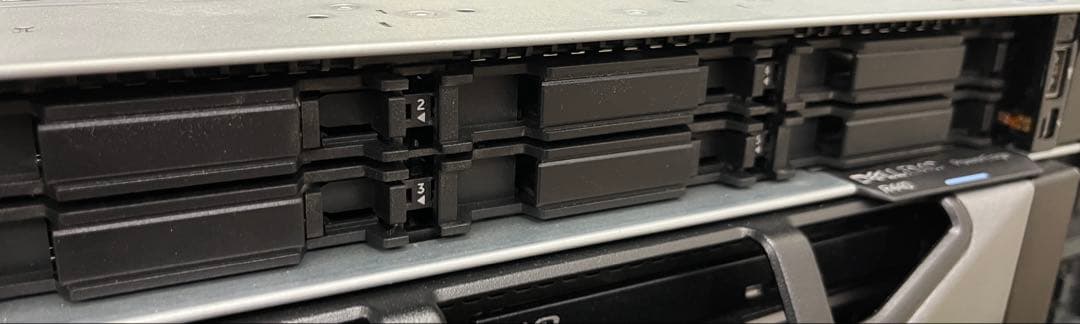 ⭐️ DELL PowerEdge R440 サーバー 中古品