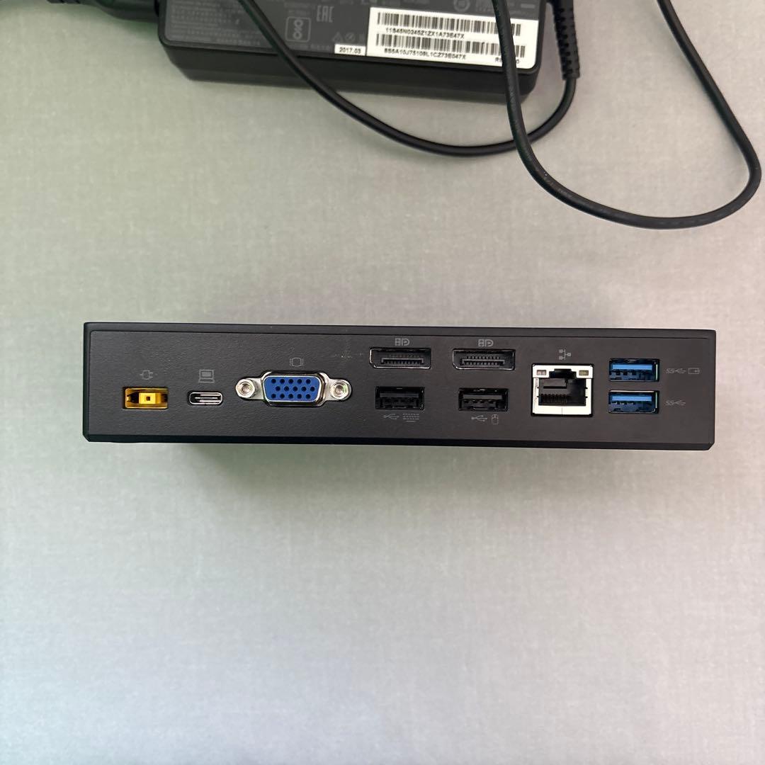 Lenovo ThinkPad ユニバーサル USB Type-C ドック