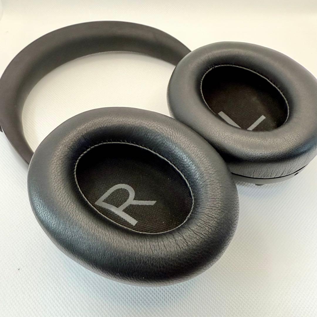 美品　Bose Noise Cancelling Headphones 700