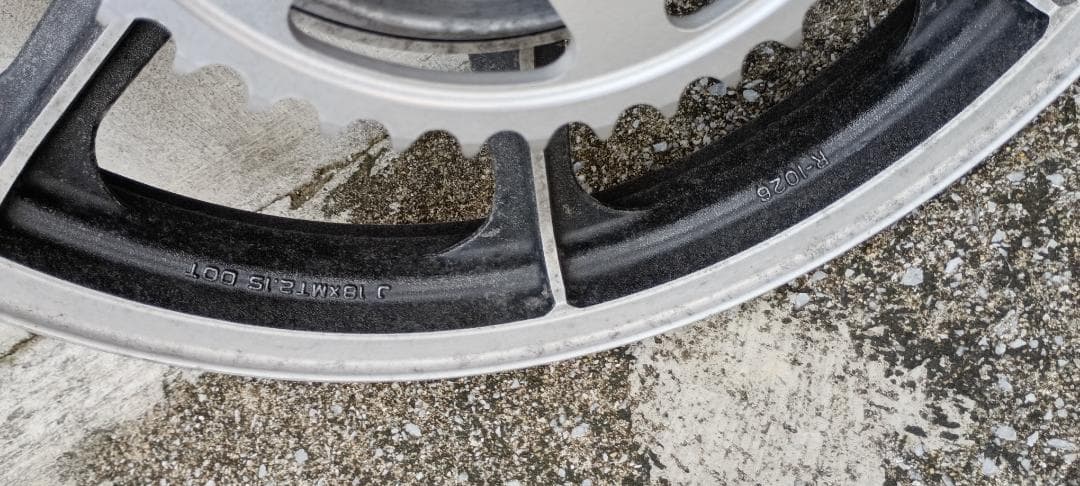 カワサキｋｚ1000ＭＫ2・ｚ750ＦＸ純正ホイール