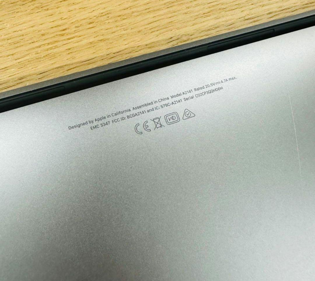 MacBook本体 MacBook Pro 2019 16\" i7 16GB 512GB 5300M