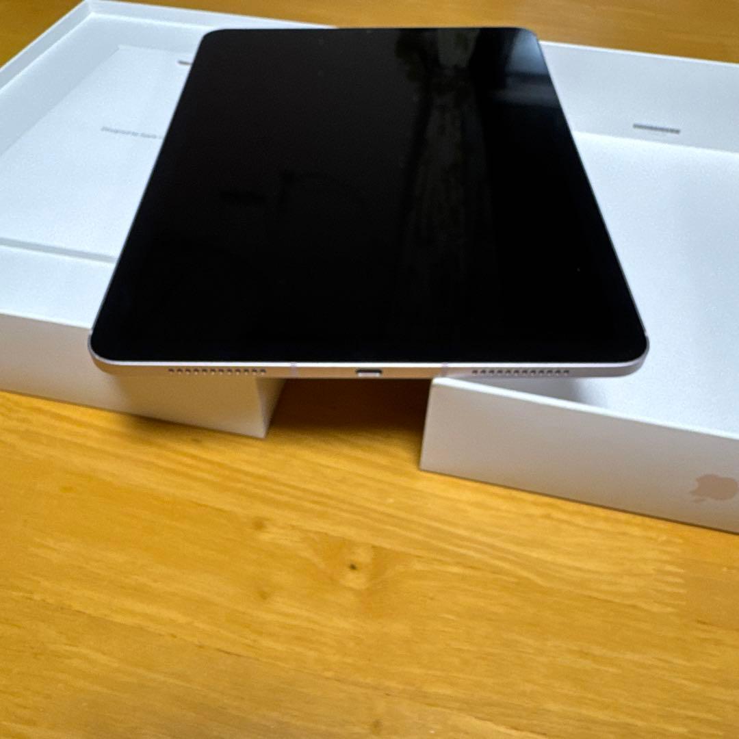 iPad Air第5世代　ピンク
