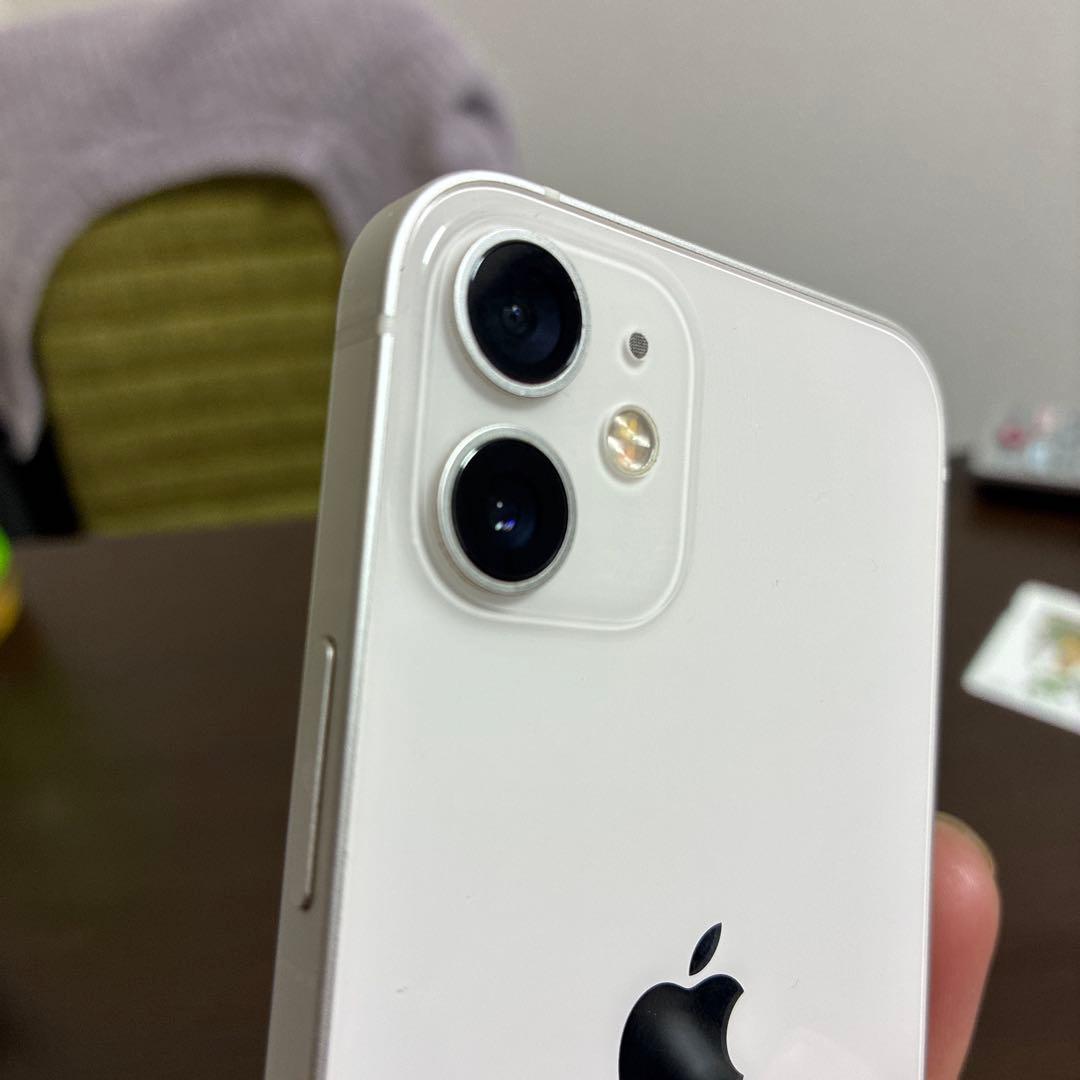 iPhone 12mini 64GB SIMフリー　美品　ホワイト
