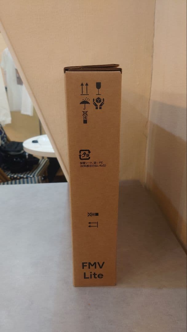 【新品未使用】Fujitsu FMV Lite ノートPC