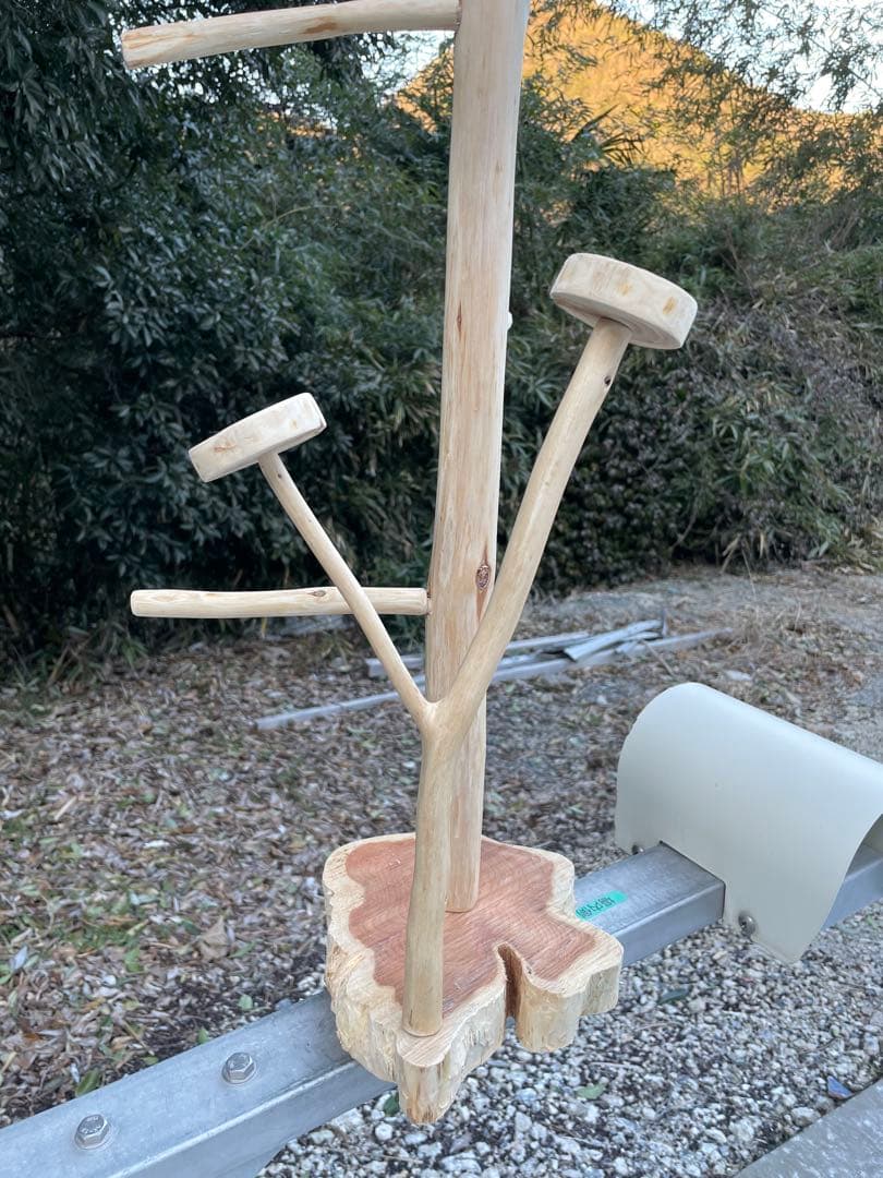 国産ヒノキ　鳥用止まり木　大型スタンド　約140センチ　小型中型インコ用