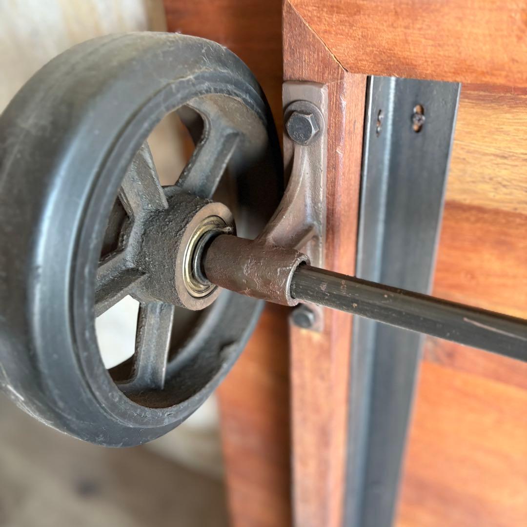 CRASH GATE 関家具　車輪付きローテーブル　センターテーブル