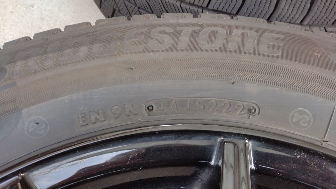 スタッドレスタイヤ/ホイール4本セット VRX3 195/65R15