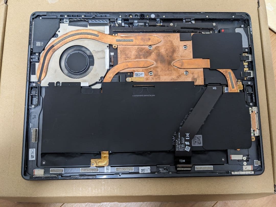 Microsoft Surface Pro8 8GB　ジャンク品