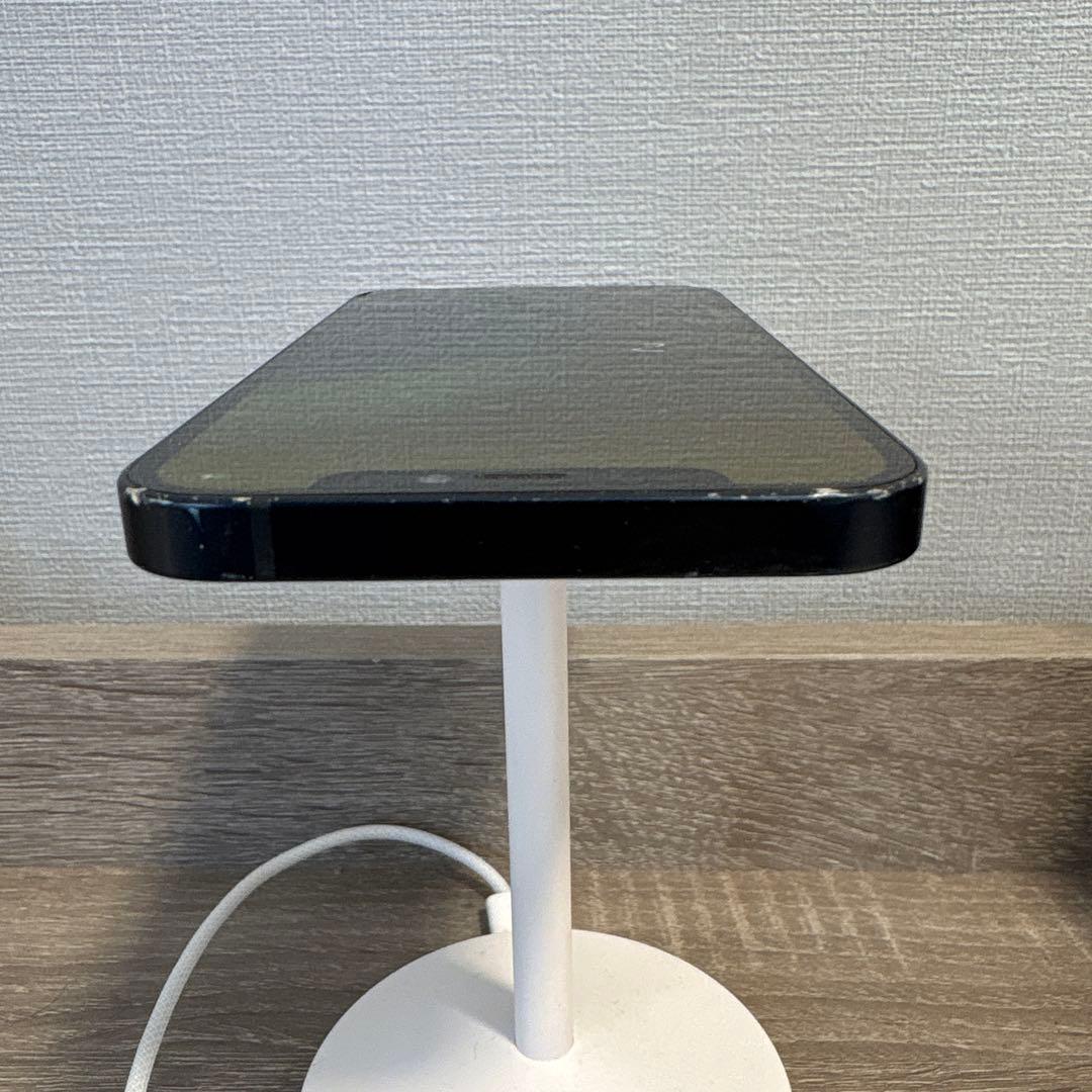 純*ル様 iPhone12 ブラック　128GB 画面割れ、