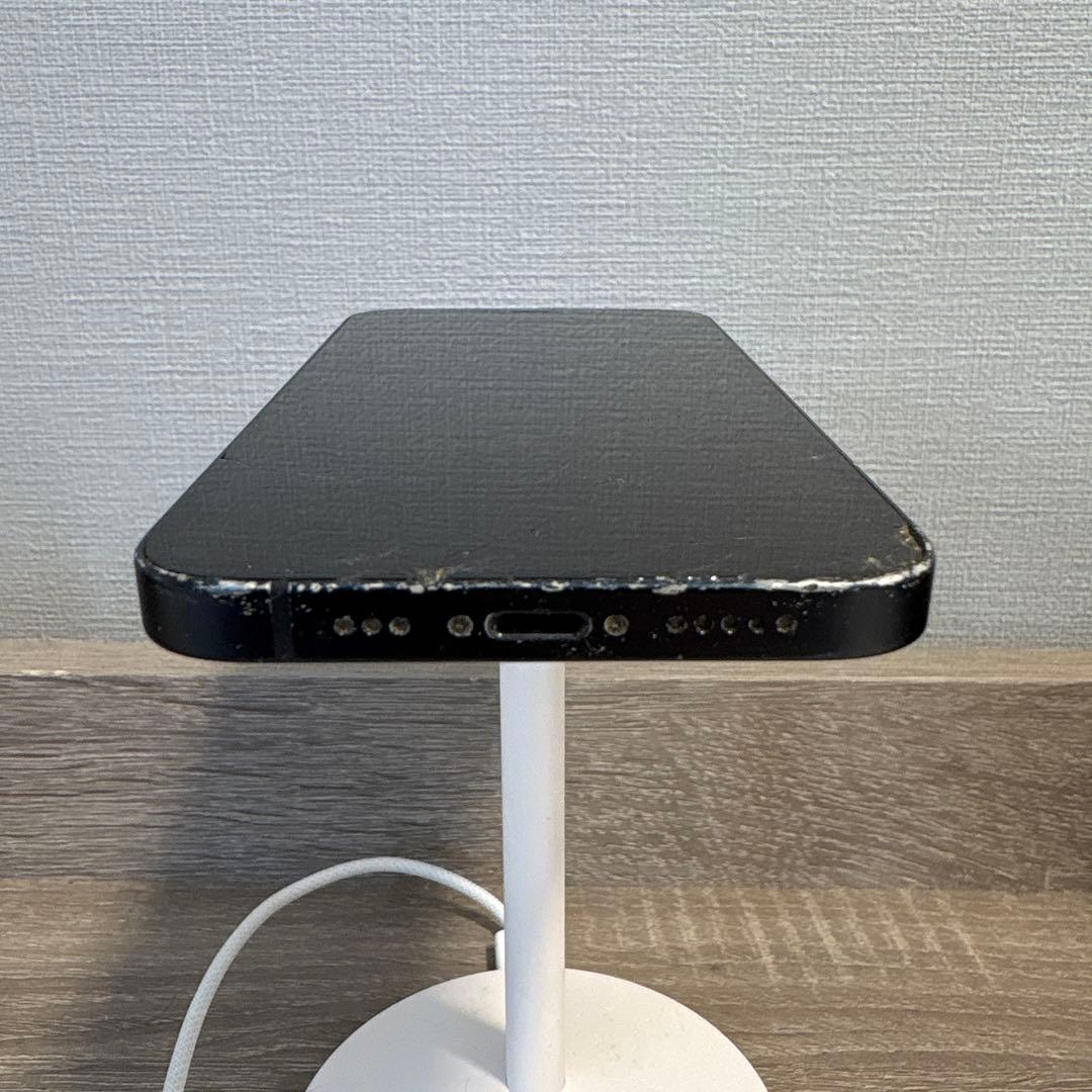 純*ル様 iPhone12 ブラック　128GB 画面割れ、