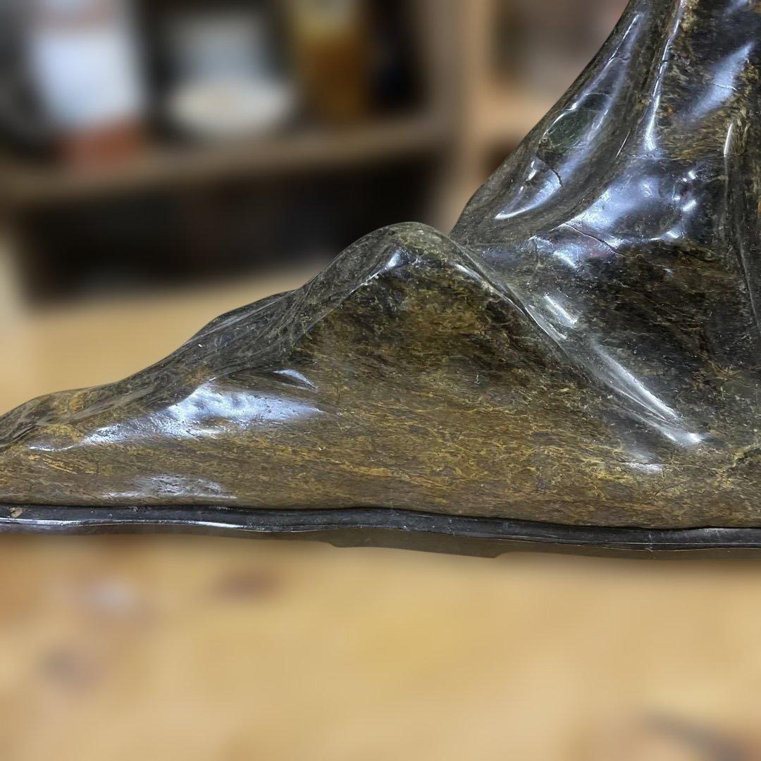 石製山の彫刻　　鑑賞石　玄関　 床の間　神聖な山のイメージ