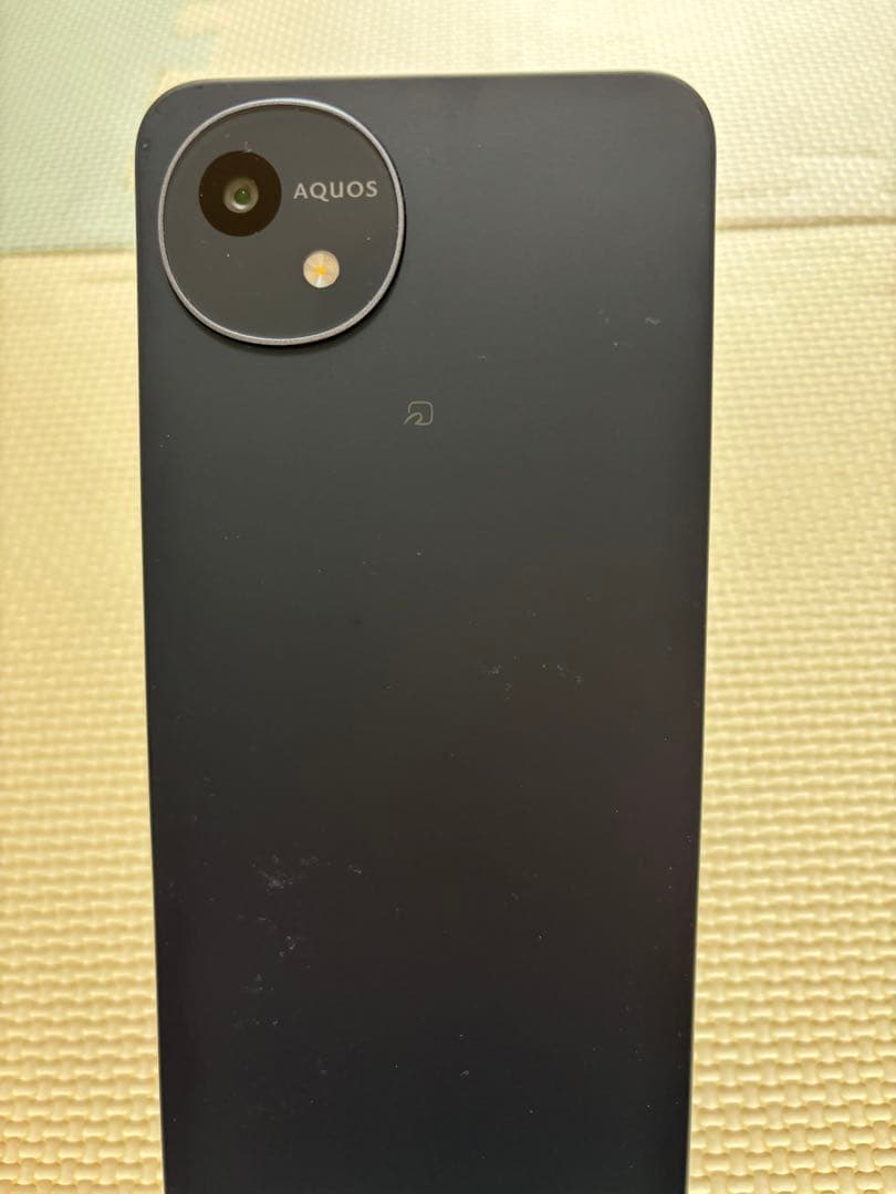 【中古】ドコモ版 AQUOS wish4 SH52E