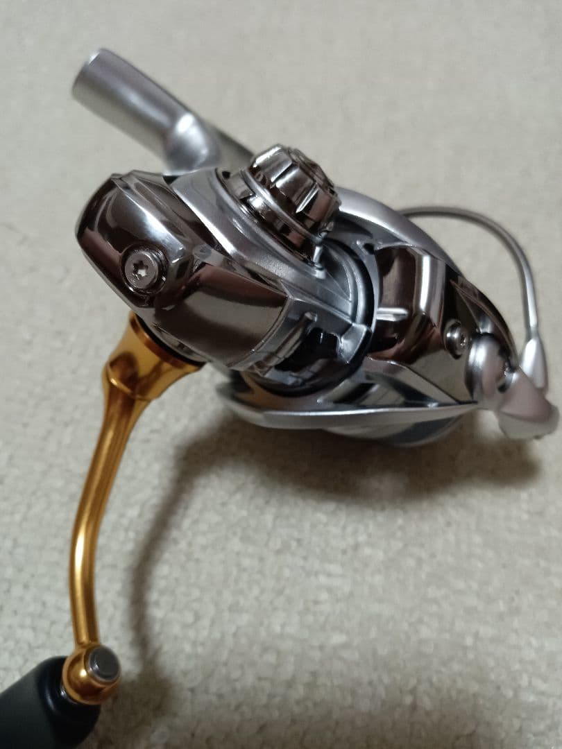 ダイワ２１フリームス2000S XH 未使用カスタム品　スプール付