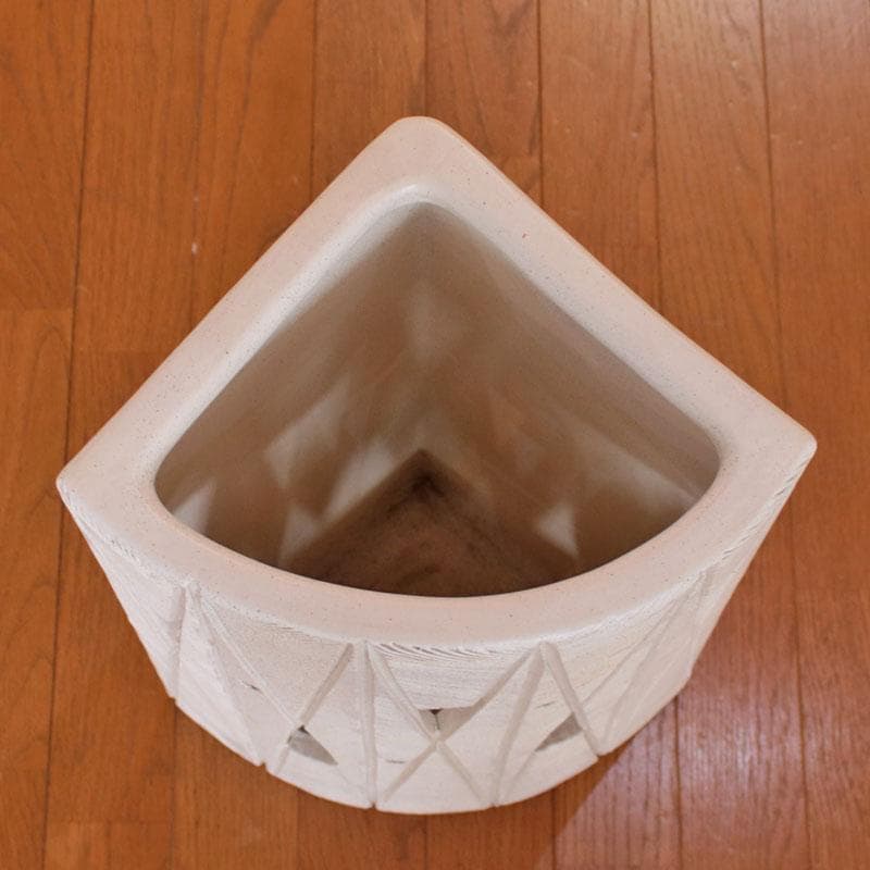 信楽焼の傘立て 扇形 白 黒 陶器製 和 焼き物 モダン 340-224