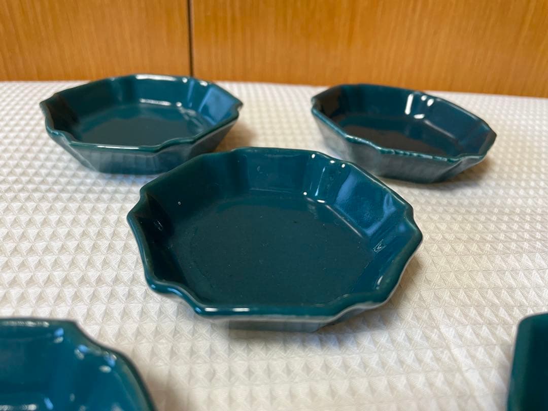 淡路珉平焼き　 明治か昭和の変形六角小皿