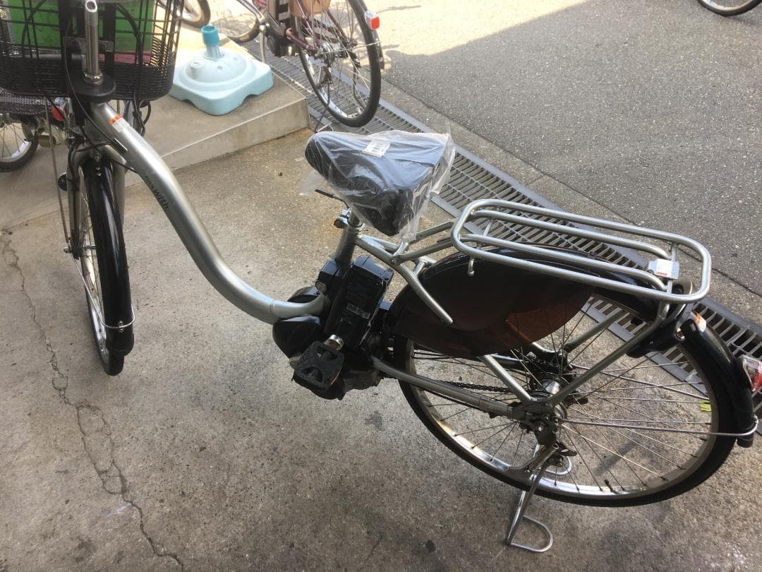 地域限定送料無料　パス　ウィズ　12,3AH　シルバー　神戸市　電動自転車