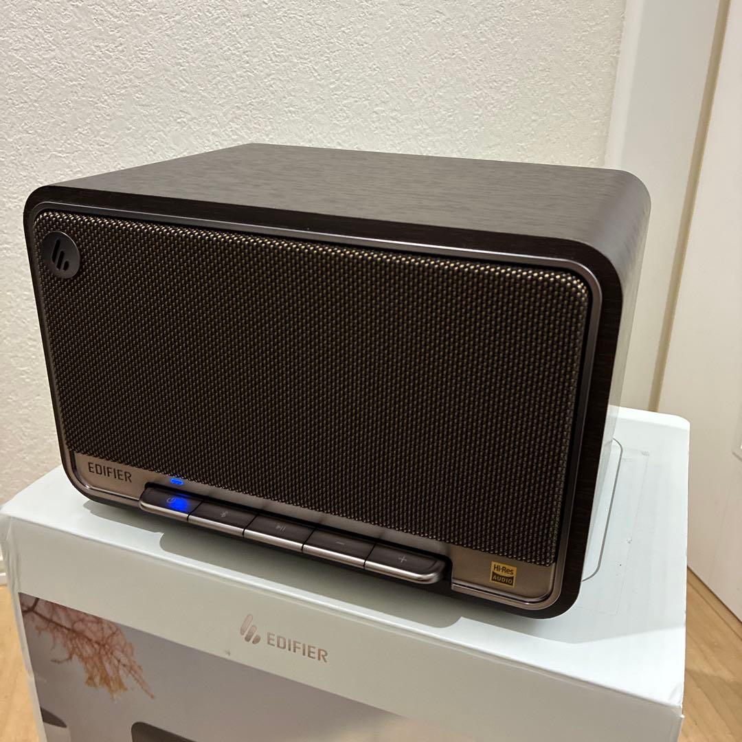 EDIFIER D32 ワイヤレススピーカー　木目　黒ブラック