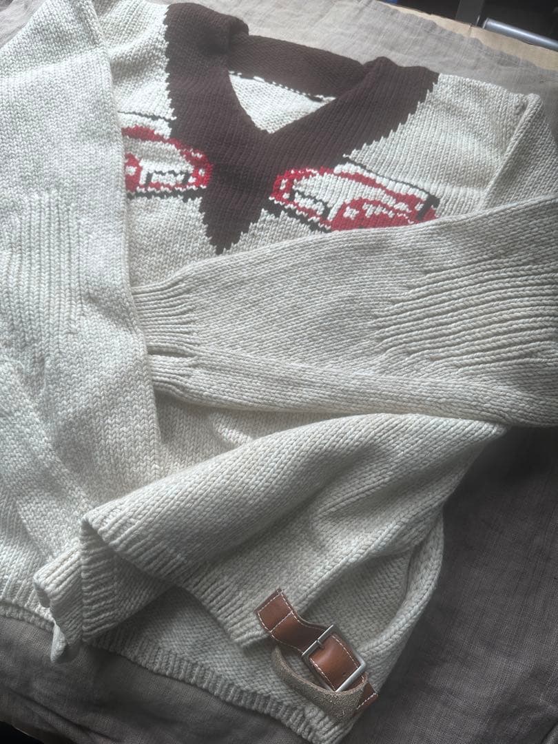 吉沢亮着　SUNSEA ミックジャガーカーセーター　サンシー