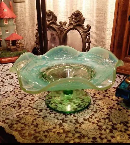 アンティーク　オパールセント　コンポート　ケーキ皿