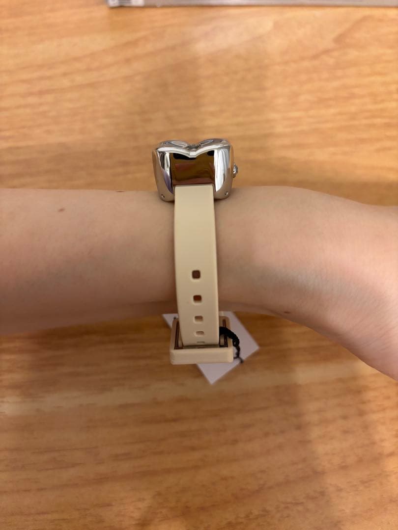 CABANE de ZUCCA AWDPO028 アイボリー 時計