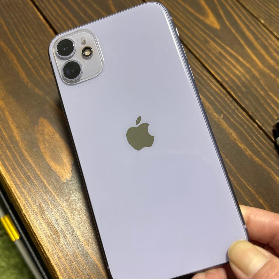 iPhone11 パープル　64GB