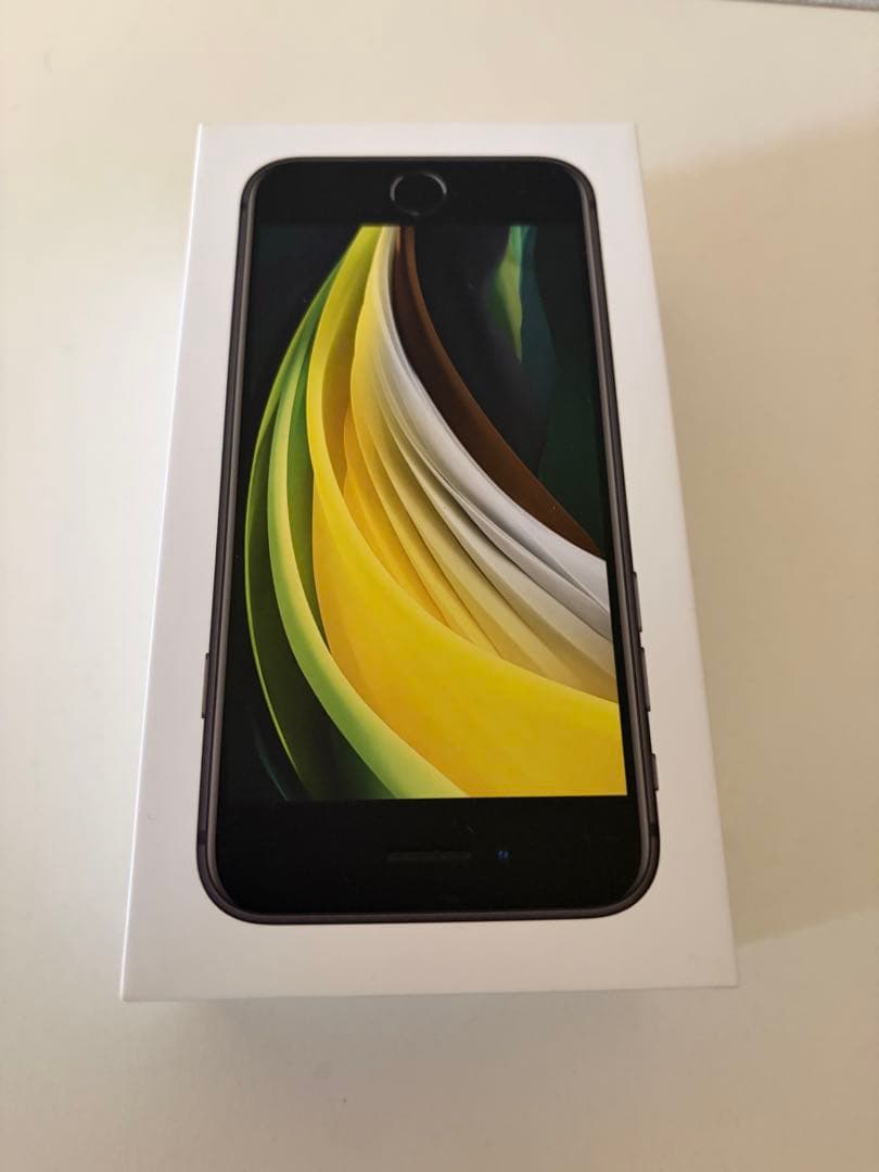 iPhone SE2 128GB ブラック 美品