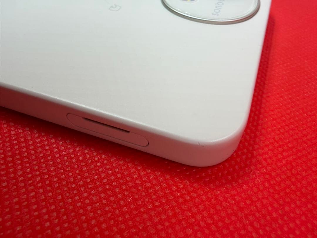 AQUOS wish4 ホワイト美品　楽天モバイル