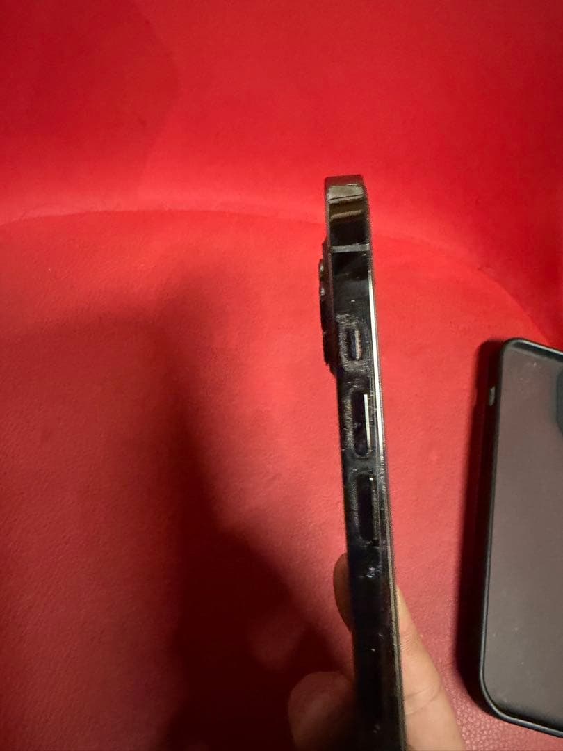 I phone 12 Pro max 中古　美品