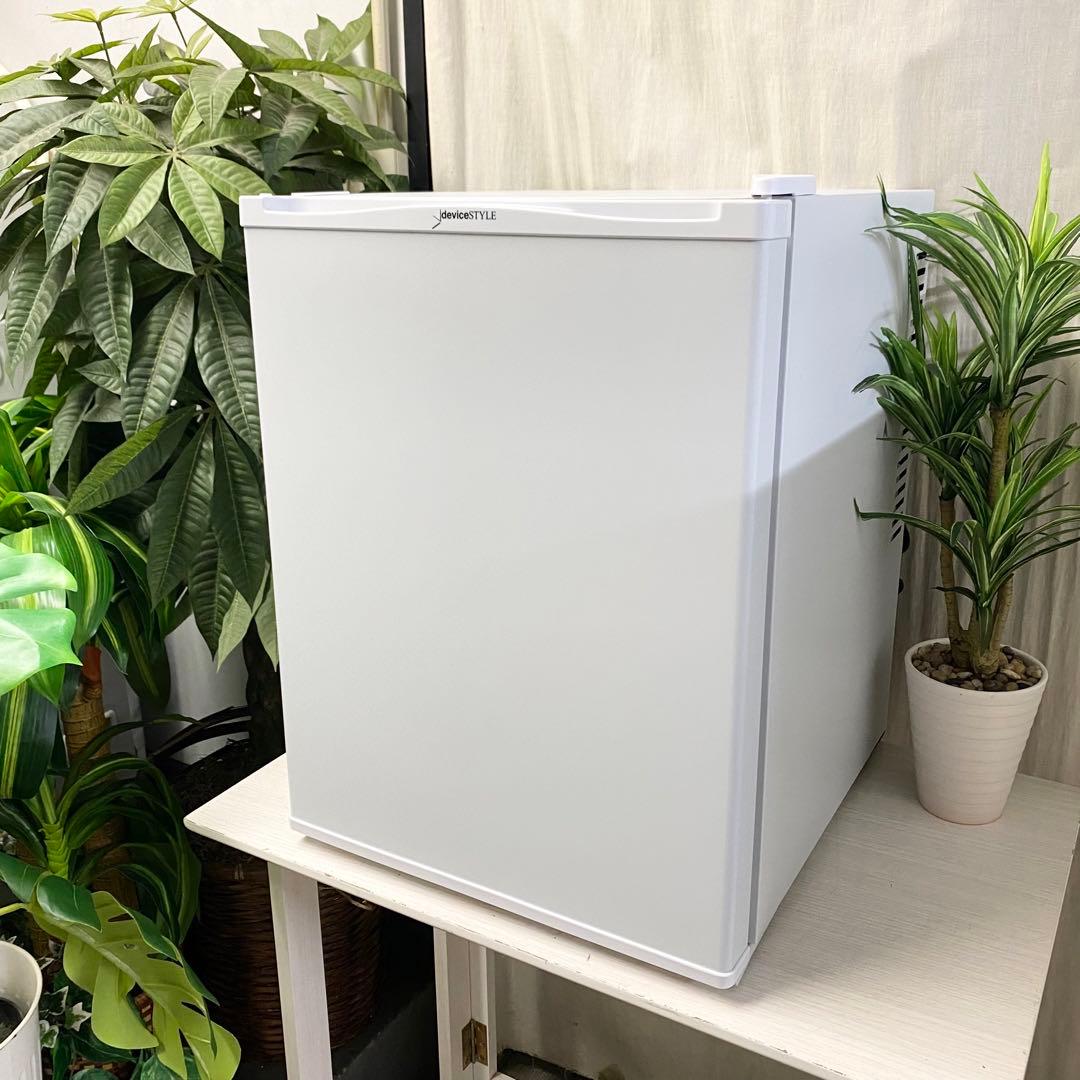 ペルチェ式だからとっても静か♪寝室でも気にならない！1ドア冷蔵庫32L