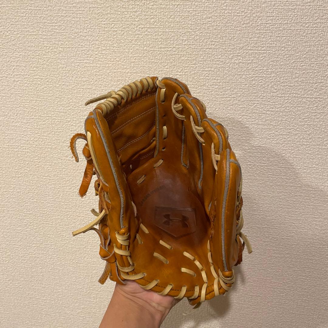 アンダーアーマー硬式投手用