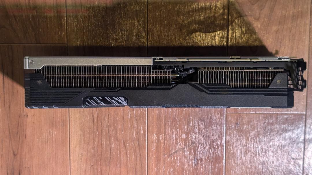 グラフィックボード・グラボ・ビデオカード GeForce RTX 4070 Ti GamingPro 12GB