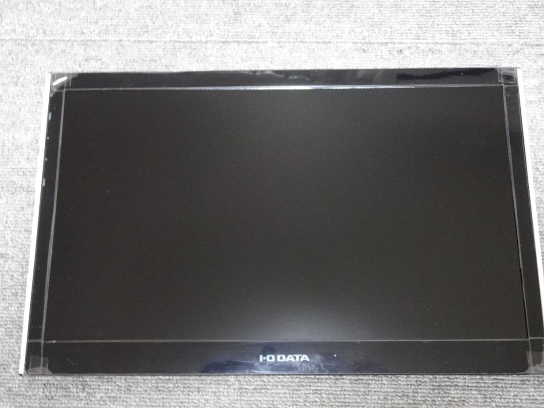 I-O DATA　モバイルディスプレイ　スタンド付き