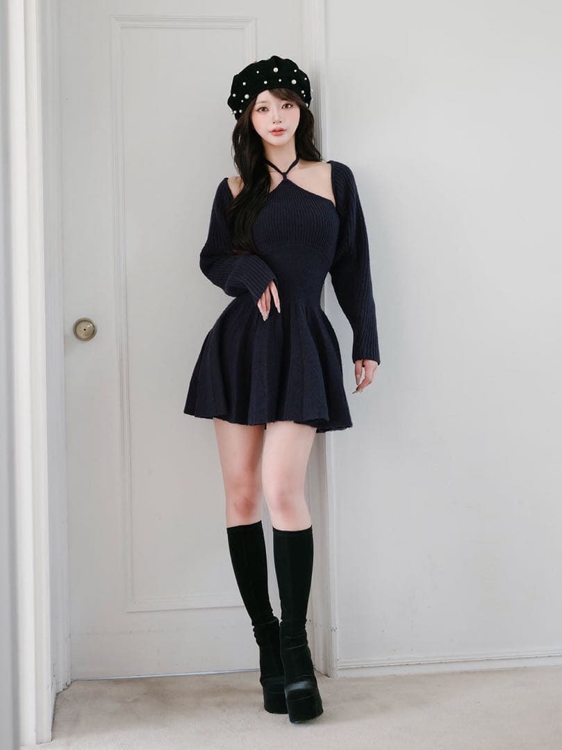 新品Darich ダーリッチ ホルターフレアニットミニワンピース