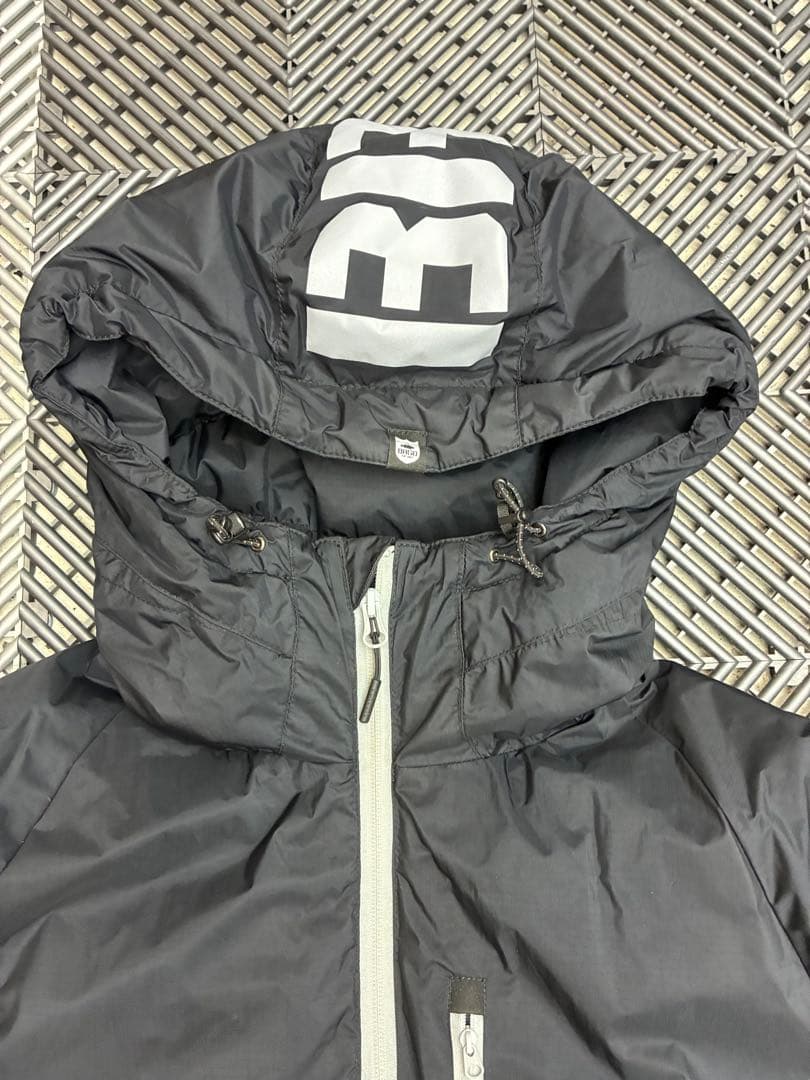 バスブリゲード×ナンガ！オーロラダウンジャケット 760！防水！ブラック&グレー